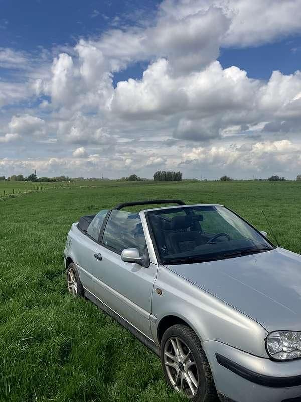 Occasion VW Golf Cabriolet Trendline 75 PK (55 kW) 1999 Grijs Cabriolet
