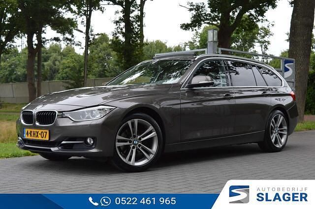 Bruin Gebruikt 2013 BMW 320 Executive Stationwagen | € 13.950 (Iets duurder) - Afbeelding 1/4