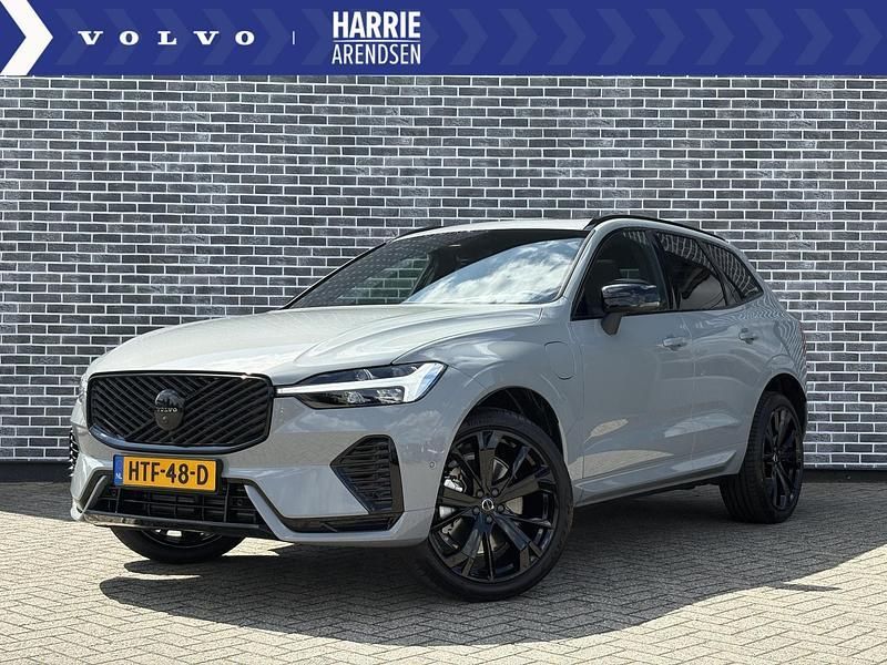 Grijs Gebruikt 2025 Volvo XC60 Plus SUV | € 71.899 - Afbeelding 1/4