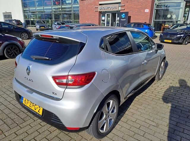 Occasion Renault Clio IV 90 PK (66 kW) 2013 Grijs Hatchback