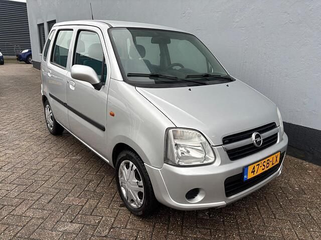 Occasion Opel Agila 80 PK (58 kW) 2005 Grijs Hatchback