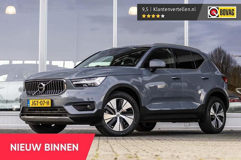 Grijs Gebruikt 2021 Volvo XC40 Business Edition SUV | € 28.745 (Super prijs) - Afbeelding 1/4