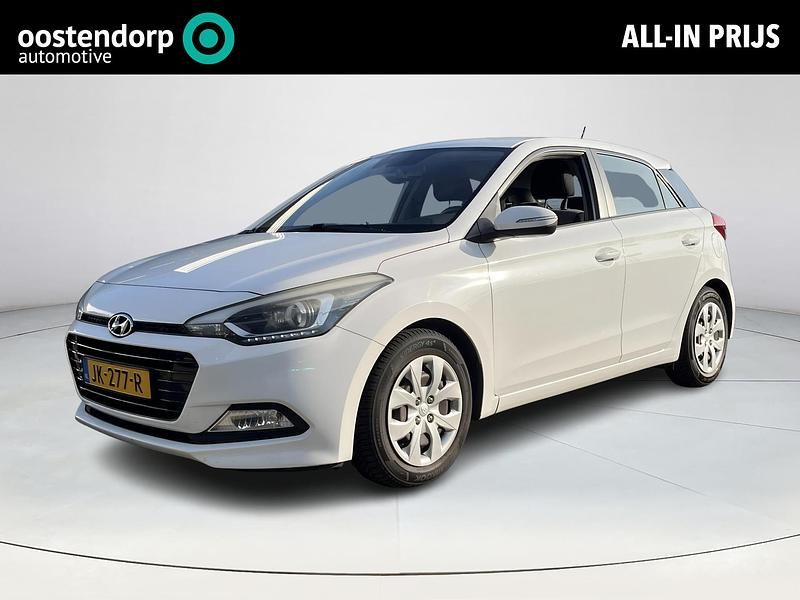 Wit Occasion 2016 Hyundai i20 Comfort Hatchback | € 10.940 (Eerlijke prijs) - Afbeelding 1/4