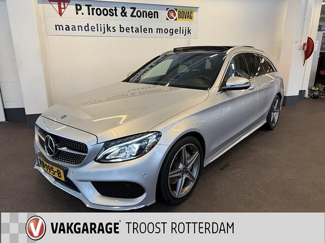 Grijs Occasion 2017 Mercedes C180 AMG line Stationwagen | € 22.900 (Eerlijke prijs) - Afbeelding 1/4