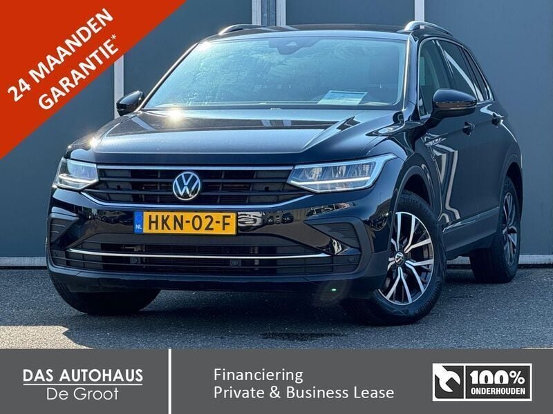 Zwart Gebruikt 2022 VW Tiguan Business SUV | € 30.895 (Super prijs) - Afbeelding 1/2