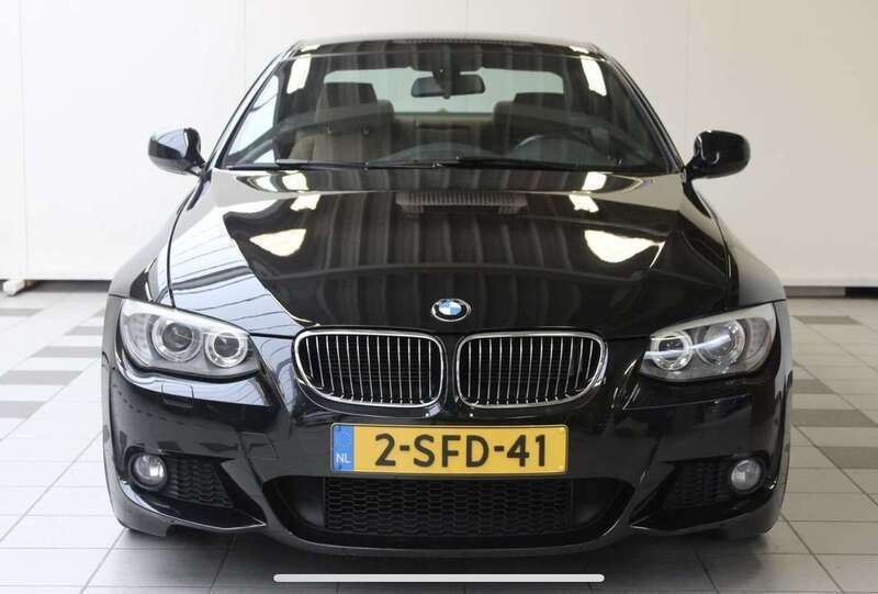 Zwart Gebruikt 2013 BMW 325 M Sport Coupé | € 20.950 (Duur) - Afbeelding 1/4