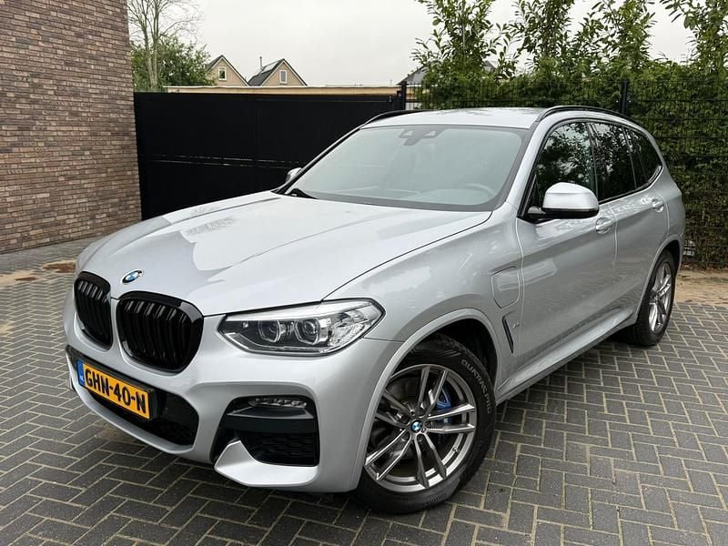 Grijs Gebruikt 2021 BMW X3 Executive SUV | € 28.995 (Super prijs) - Afbeelding 1/4