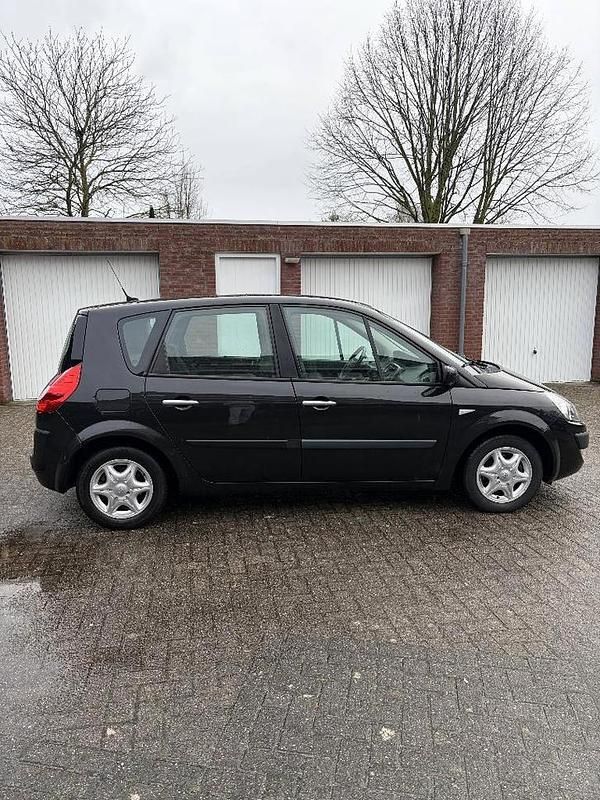 Occasion Renault Scénic II 111 PK (81 kW) 2008 MPV