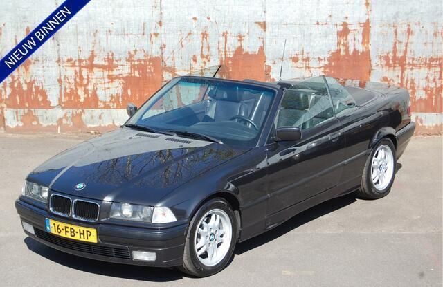 Zwart Gebruikt 1993 BMW 325 Cabriolet | € 12.950 - Afbeelding 1/4