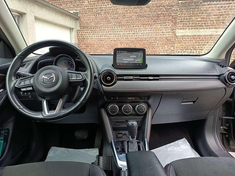 Grijs Gebruikt 2019 Mazda 2 Hatchback | € 16.950 (Eerlijke prijs) - Afbeelding 1/4