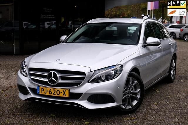 Grijs Gebruikt 2017 Mercedes C180 Business Stationwagen | € 19.900 (Super prijs) - Afbeelding 1/4