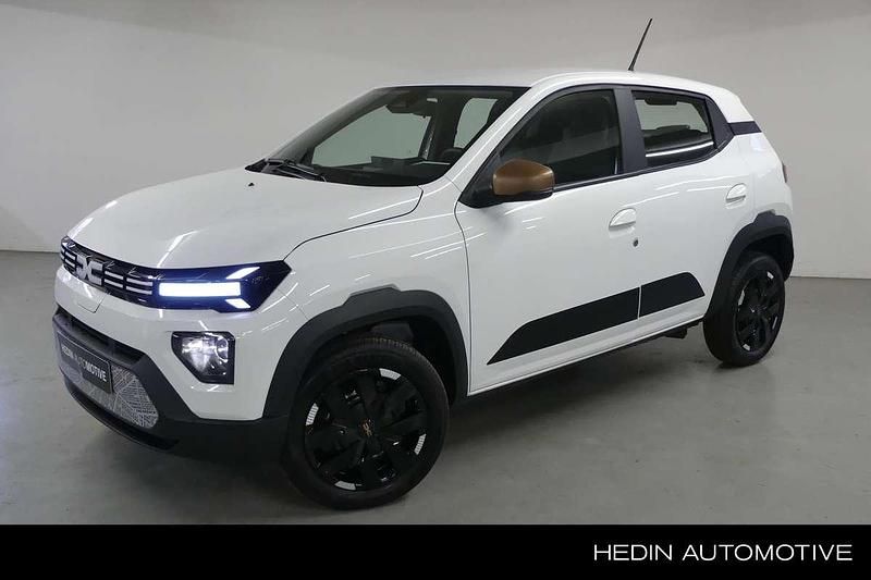 Wit Nieuw 2025 Dacia Spring Extreme Hatchback | € 21.350 (Eerlijke prijs) - Afbeelding 1/3
