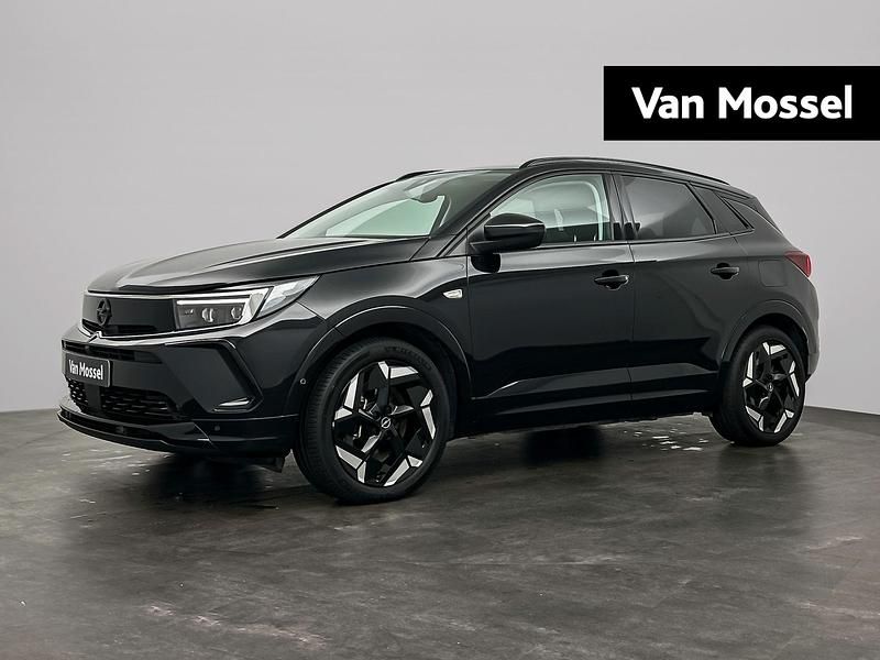 Zwart Occasion 2023 Opel Grandland X GSe SUV | € 28.240 (Iets duurder) - Afbeelding 1/4