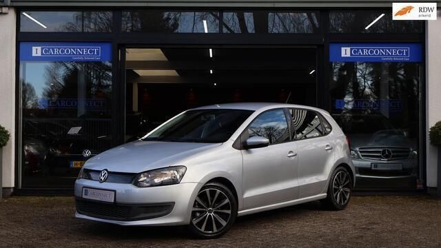 Zilver Gebruikt 2012 VW Polo Comfortline Hatchback | € 7.990 (Iets duurder) - Afbeelding 1/4