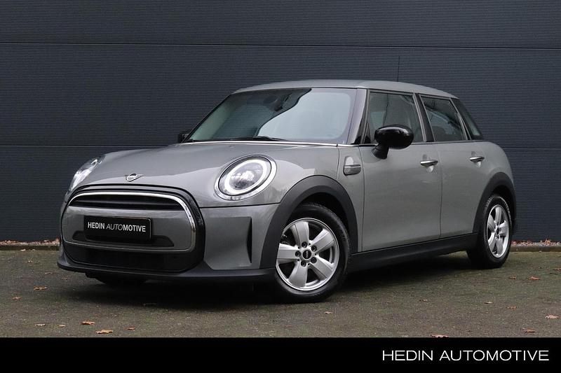 Grijs Gebruikt 2021 Mini ONE Essential Hatchback | € 16.445 (Goede deal) - Afbeelding 1/3