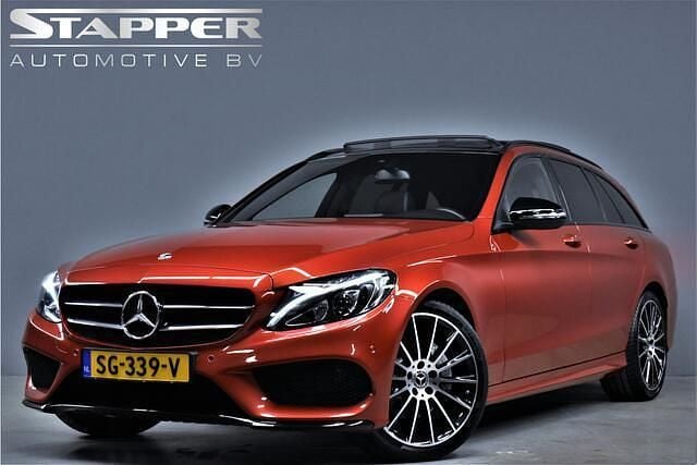 Rood Gebruikt 2018 Mercedes C180 AMG line Stationwagen | € 21.495 (Eerlijke prijs) - Afbeelding 1/4