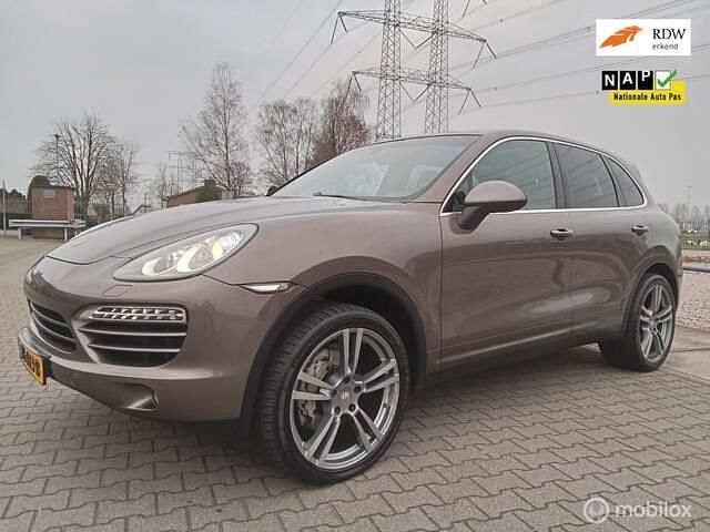 Occasion Porsche Cayenne 245 PK (180 kW) 2012 Bruin SUV