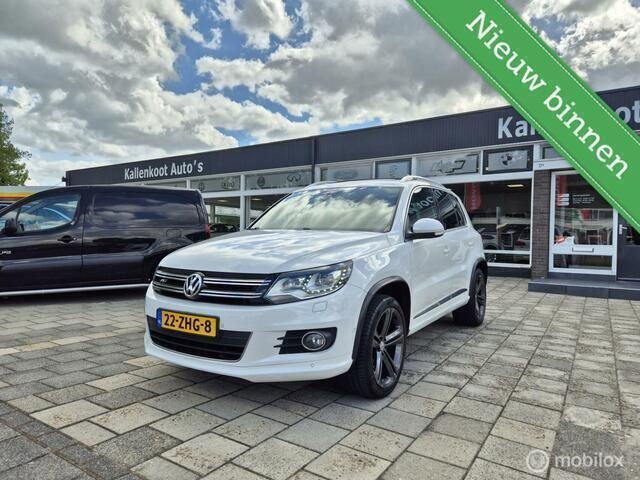 Wit Gebruikt 2012 VW Tiguan R-line SUV | € 11.950 (Eerlijke prijs) - Afbeelding 1/4
