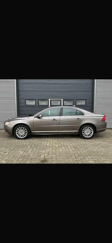 Grijs Gebruikt 2007 Volvo S80 Summum Sedan | € 6.600 (Goede deal) - Afbeelding 1/4