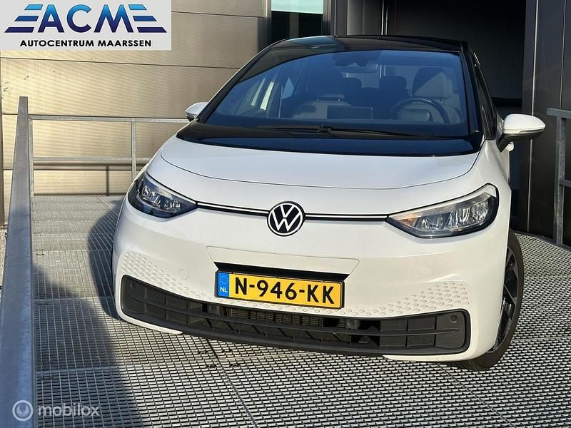 Wit Occasion 2021 VW ID.3 Style Hatchback | € 18.044 - Afbeelding 1/4