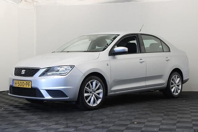 Grijs Gebruikt 2014 Seat Toledo Style Hatchback | € 6.999 (Eerlijke prijs) - Afbeelding 1/4