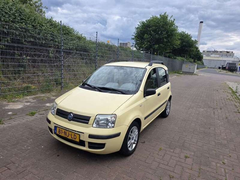 Geel Gebruikt 2003 Fiat Panda Dynamic Hatchback | € 1.350 (Goede deal) - Afbeelding 1/4