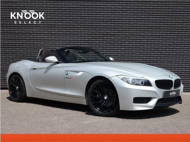 Grijs, metallic lak Gebruikt 2013 BMW Z4 Executive Cabriolet | € 26.995 (Iets duurder) - Afbeelding 1/4