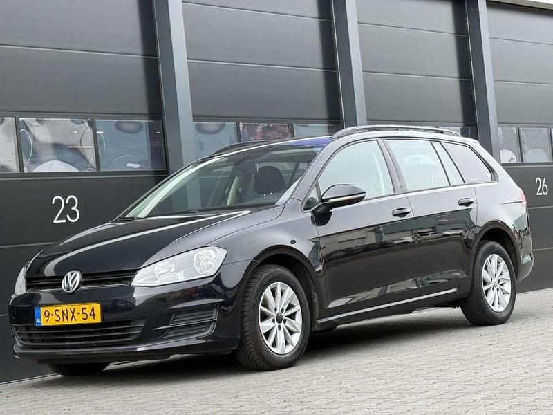 Zwart Gebruikt 2013 VW Golf VII Stationwagen | € 4.950 (Eerlijke prijs) - Afbeelding 1/4