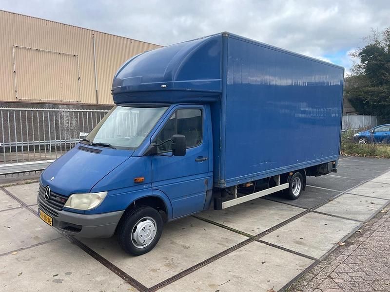 Blauw Gebruikt 2002 Mercedes Sprinter Van | € 6.750 (Eerlijke prijs) - Afbeelding 1/4