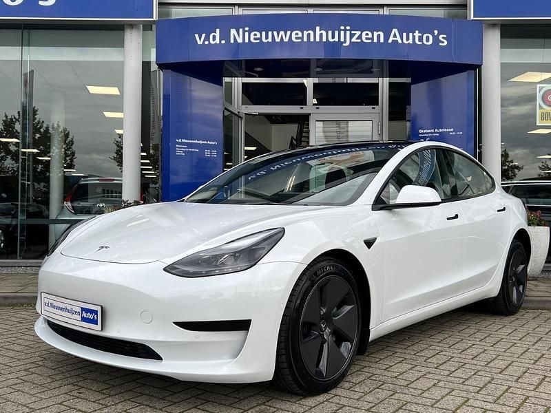 Occasion Tesla Model 3 Standard Range 11 kW (15 PK) 2023 Wit Sedan