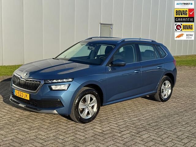 Blauw Occasion 2021 Skoda Kamiq Ambition SUV | € 14.950 (Eerlijke prijs) - Afbeelding 1/4