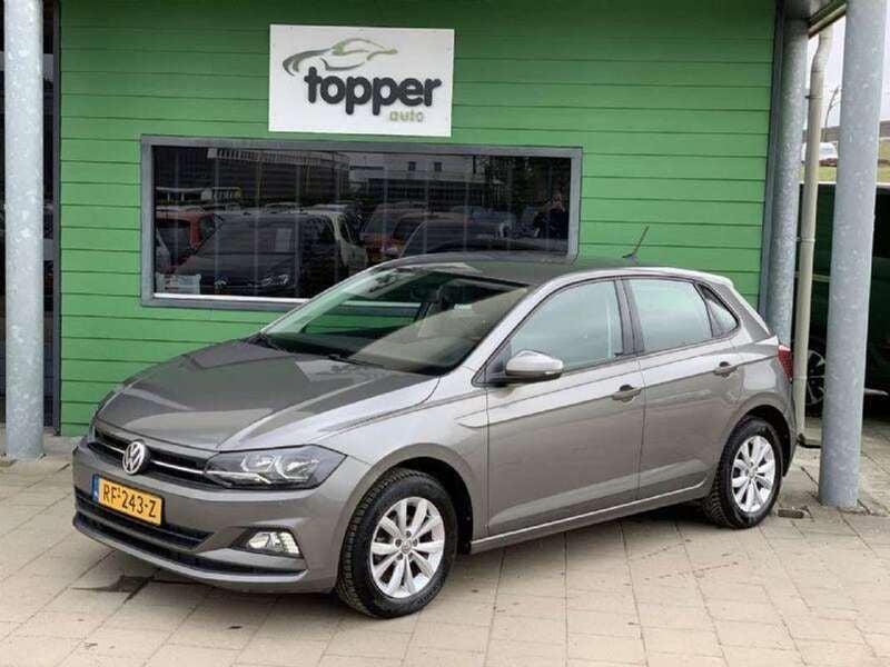 Grijs Gebruikt 2017 VW Polo Comfortline Hatchback | € 9.950 (Eerlijke prijs) - Afbeelding 1/4