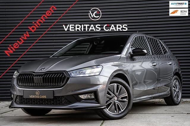 Grijs (metallic) Gebruikt 2024 Skoda Fabia Monte Carlo Hatchback | € 21.650 (Goede deal) - Afbeelding 1/4