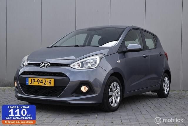 Grijs Gebruikt 2016 Hyundai i10 Comfort Hatchback | € 6.686 (Eerlijke prijs) - Afbeelding 1/4