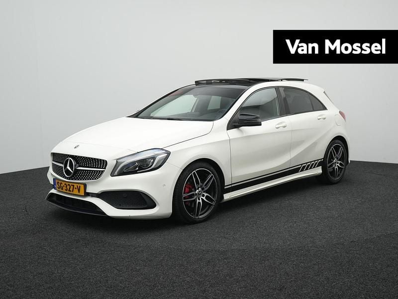 Wit Gebruikt 2018 Mercedes A180 Sport Edition Hatchback | € 20.900 (Eerlijke prijs) - Afbeelding 1/4