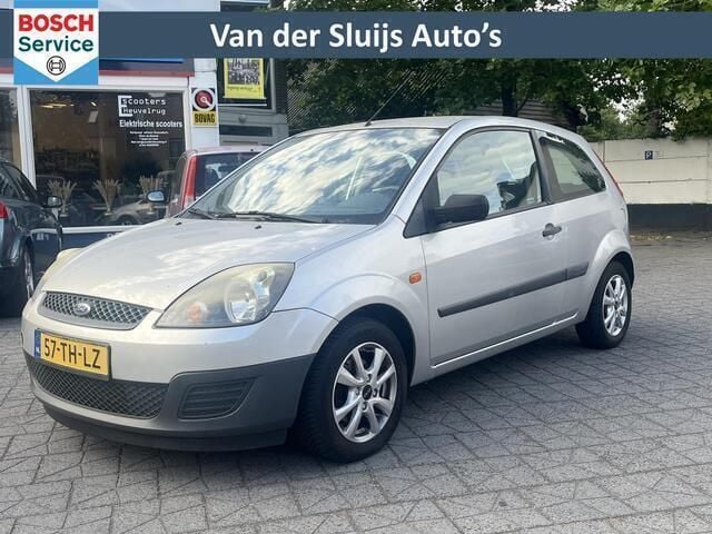 Grijs Gebruikt 2006 Ford Fiesta Hatchback | € 999 (Goede deal) - Afbeelding 1/4