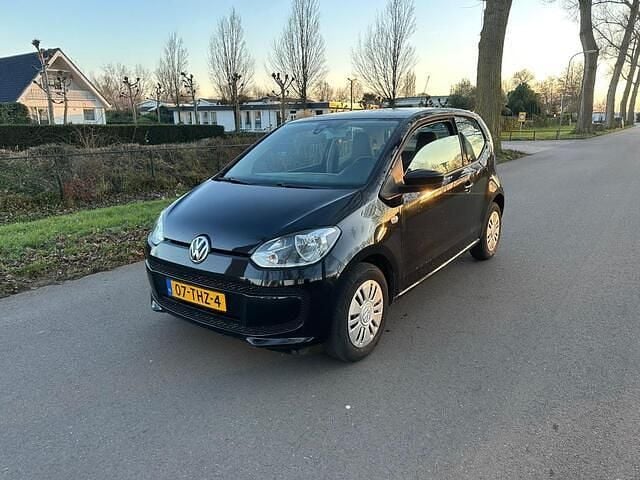 Zwart Gebruikt 2012 VW up! move up! Hatchback | € 3.650 (Goede deal) - Afbeelding 1/4