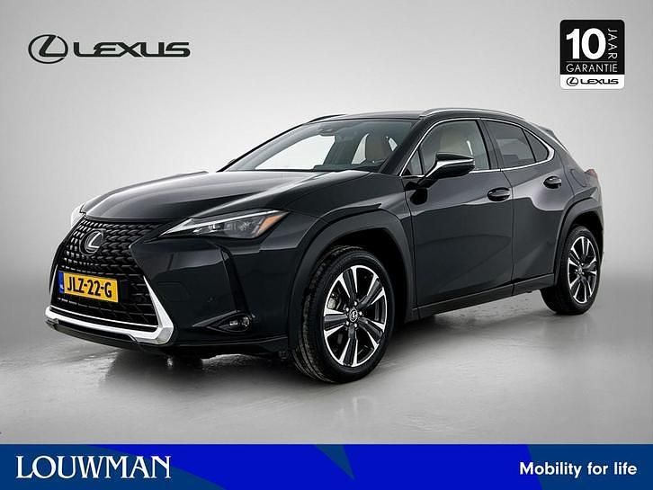 Zwart metallic Gebruikt 2023 Lexus UX 300e Business Edition SUV | € 40.950 - Afbeelding 1/4