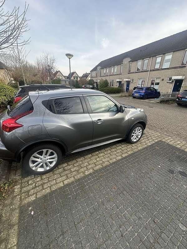Occasion Nissan Juke Tekna 117 PK (86 kW) 2011 Grijs SUV