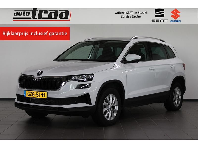 Wit Gebruikt 2024 Skoda Karoq Business Line SUV | € 32.950 (Super prijs) - Afbeelding 1/4