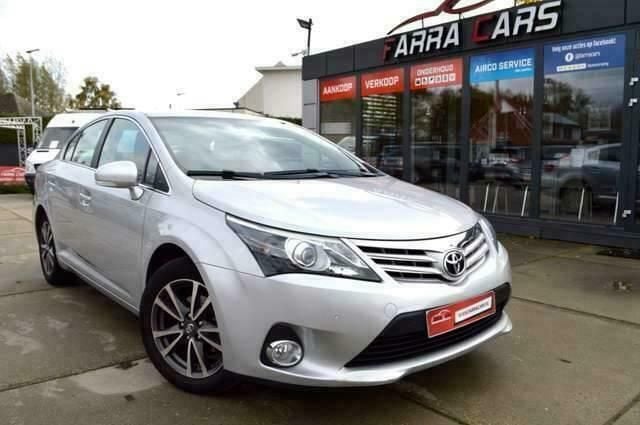 Occasion Toyota Avensis 146 PK (107 kW) 2013 Zilver Sedan