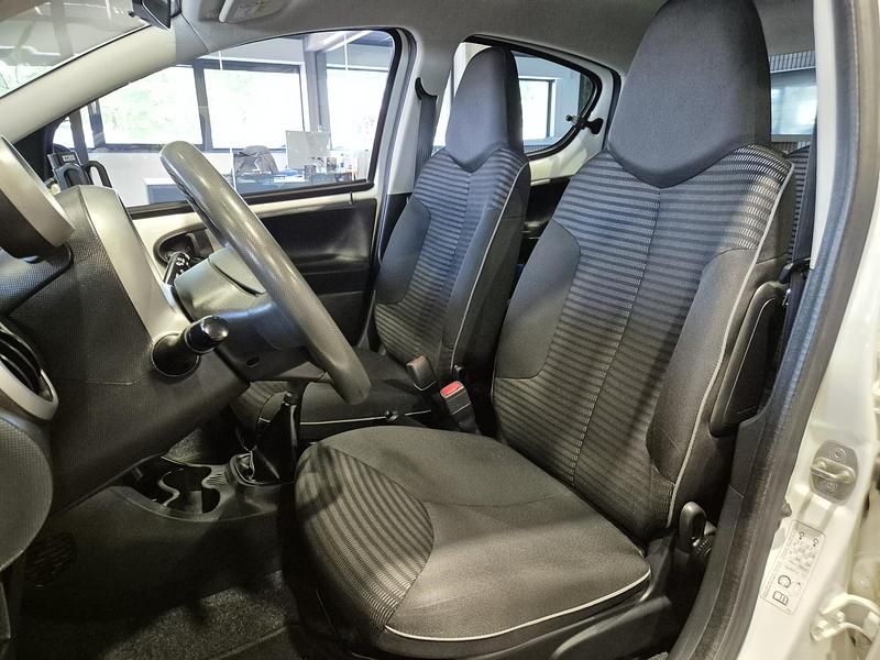 Occasion Peugeot 107 Active 68 PK (50 kW) 2013 Wit Hatchback