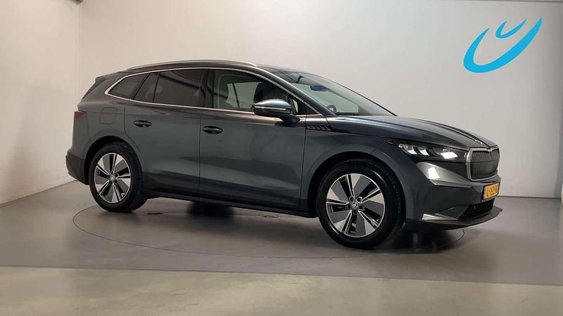 Grijs Gebruikt 2021 Skoda Enyaq iV SUV | € 22.400 (Eerlijke prijs) - Afbeelding 1/3