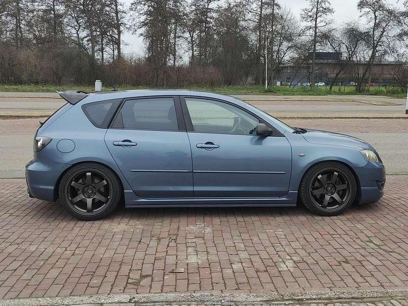 Blauw Occasion 2007 Mazda 3 Hatchback | € 10.000 - Afbeelding 1/4