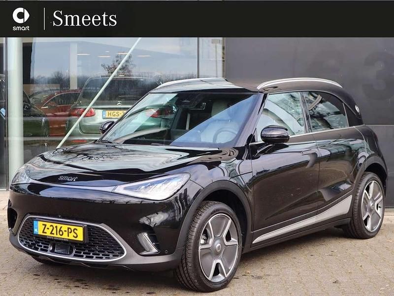Zwart, metallic lak Gebruikt 2024 Smart #1 Edition #1 SUV | € 32.333 (Eerlijke prijs) - Afbeelding 1/4