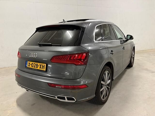 Occasion Audi Q5 Competition 252 PK (185 kW) 2020 Grijs (metallic) SUV