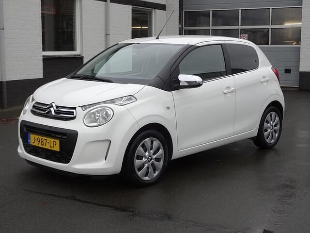 Wit Occasion 2020 Citroën C1 Feel Hatchback | € 8.850 (Eerlijke prijs) - Afbeelding 1/4