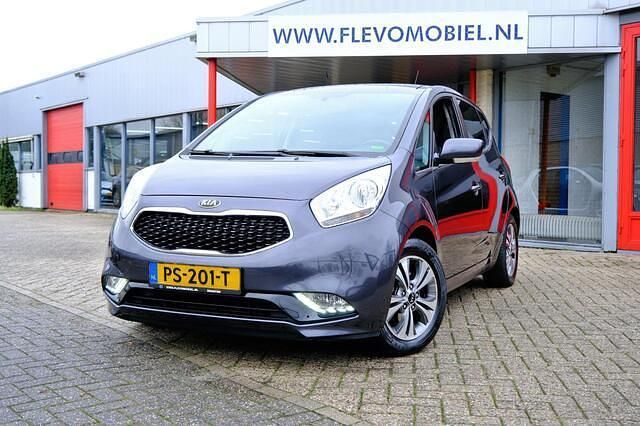 Grijs Occasion 2017 Kia Venga Hatchback | € 9.750 (Eerlijke prijs) - Afbeelding 1/4