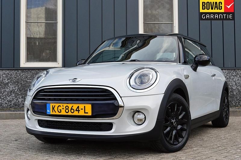 Wit Gebruikt 2016 Mini Cooper Sport Hatchback | € 14.950 (Eerlijke prijs) - Afbeelding 1/4