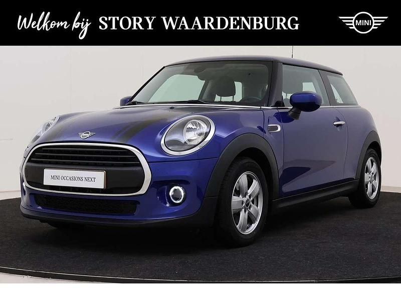 Blauw (metallic) Gebruikt 2020 Mini ONE Business Hatchback | € 16.950 (Eerlijke prijs) - Afbeelding 1/4